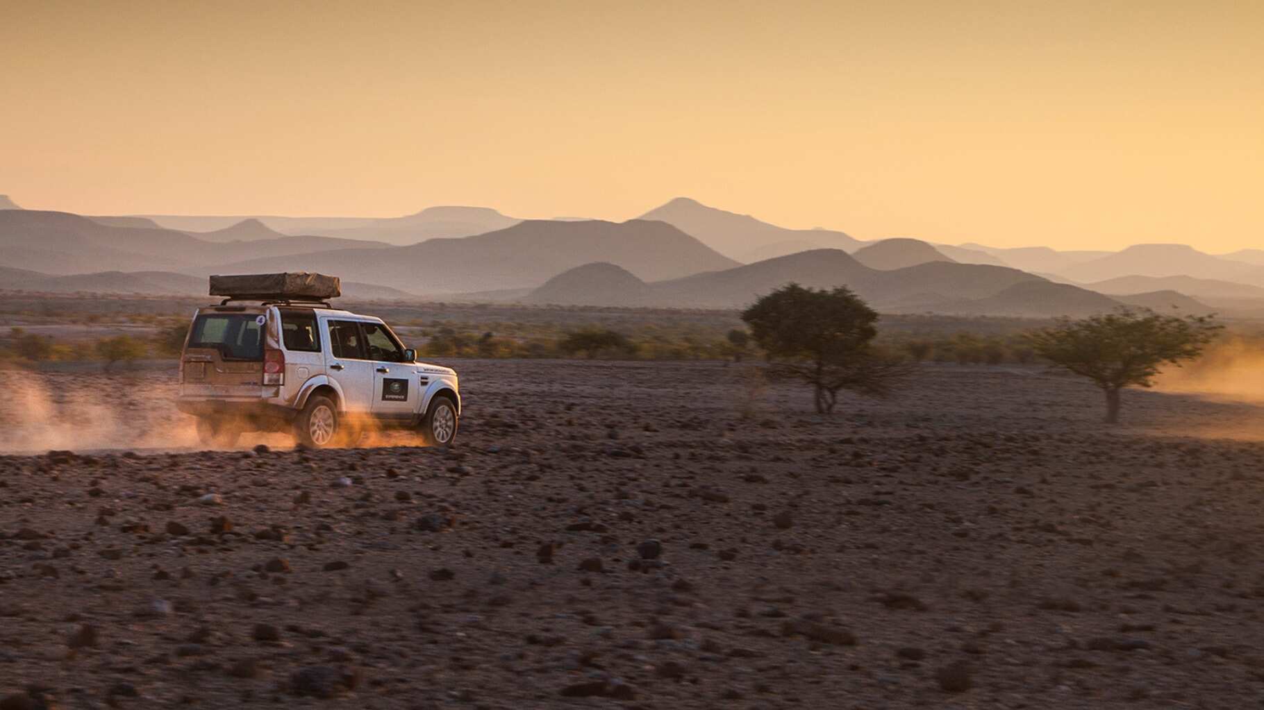 Program dobrodružných cest Land Rover Adventure Travel